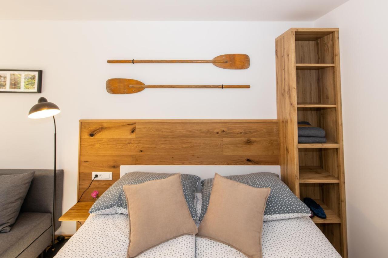 Old Boatman'S House Apartment Блед Екстериор снимка