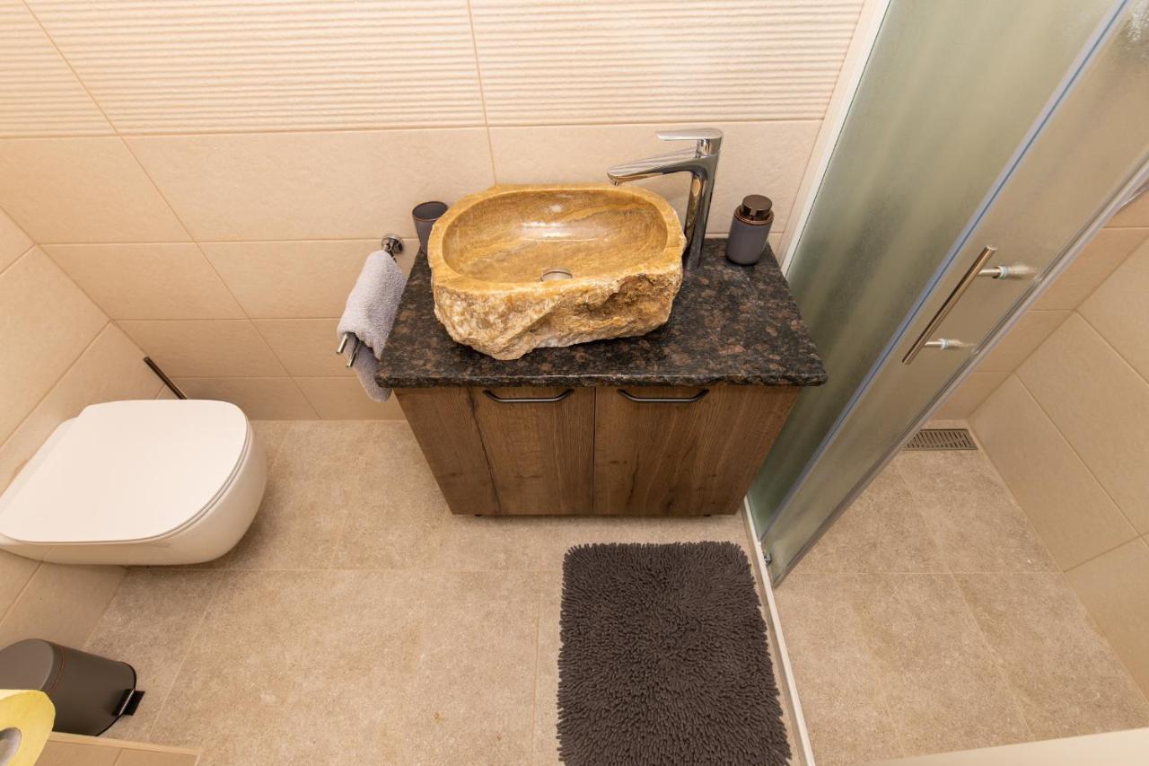 Old Boatman'S House Apartment Блед Екстериор снимка